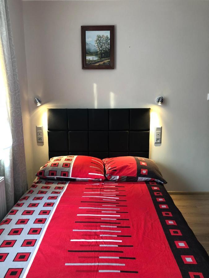 Maximo - 50m From The Apartment Darlowko